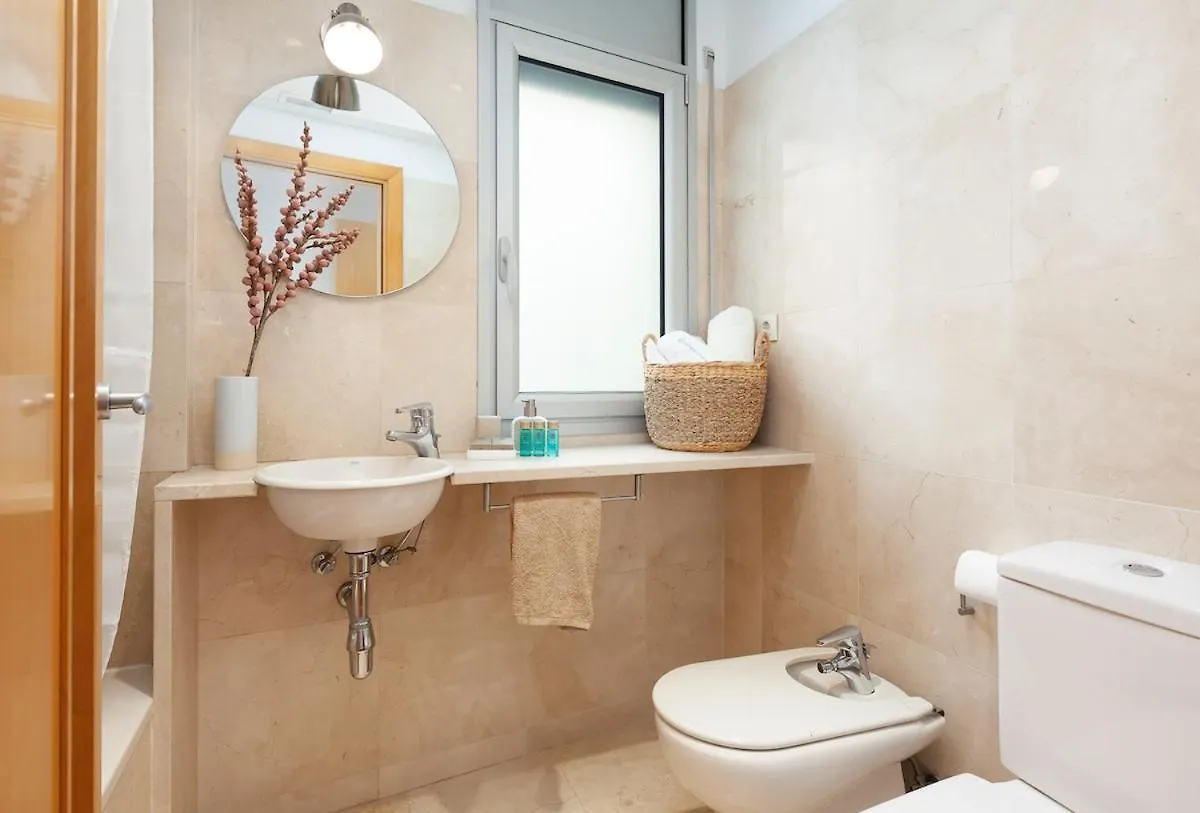 Enjoy Apartments Maria Барселона 0*,  Испания